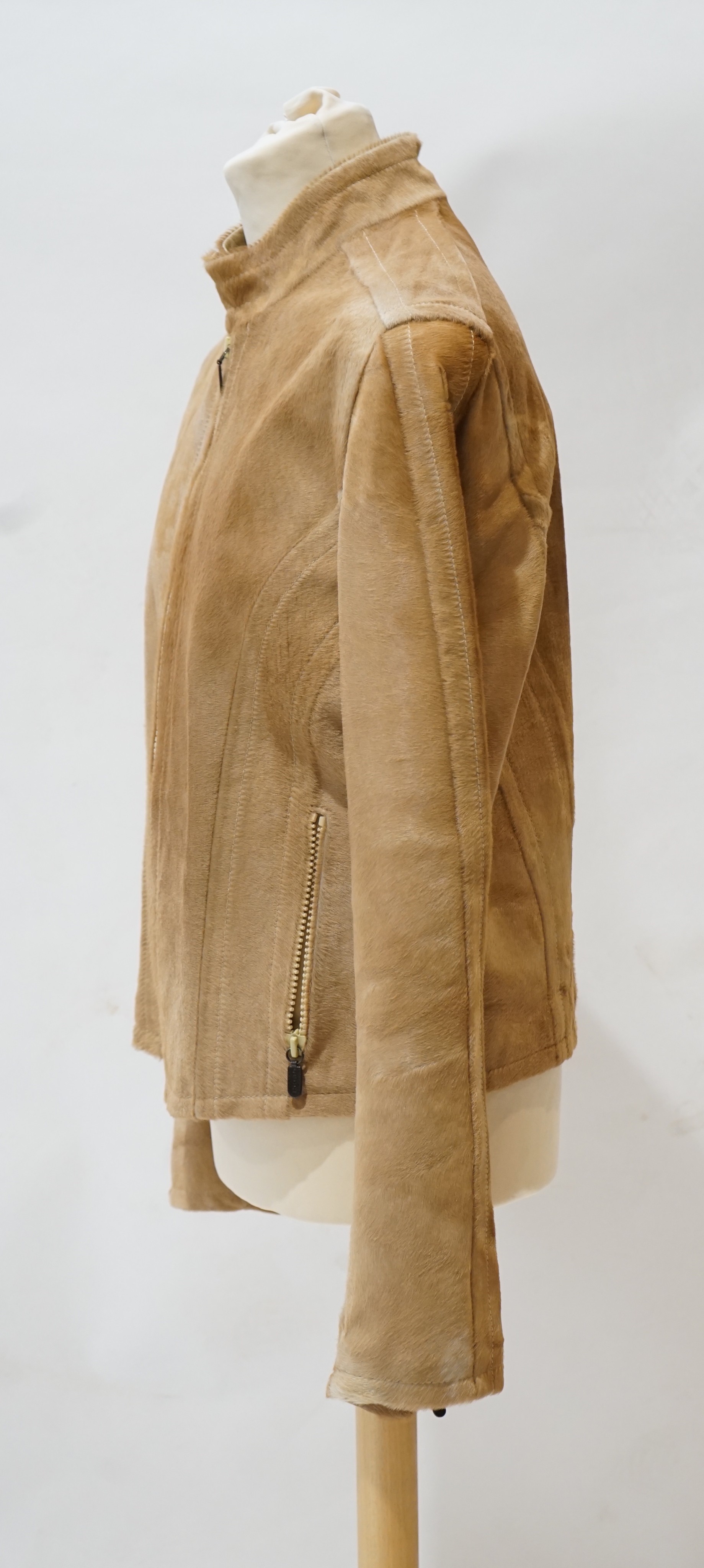 A gentleman's Gucci pony skin bomber jacket, Italina size 54 (UK 44)